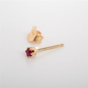 The Tiniest Stud (ruby) - Single